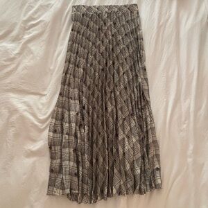 Max Studio Black and White Pleated Midi Skirt